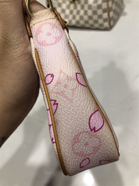 louis vuitton sakura bag